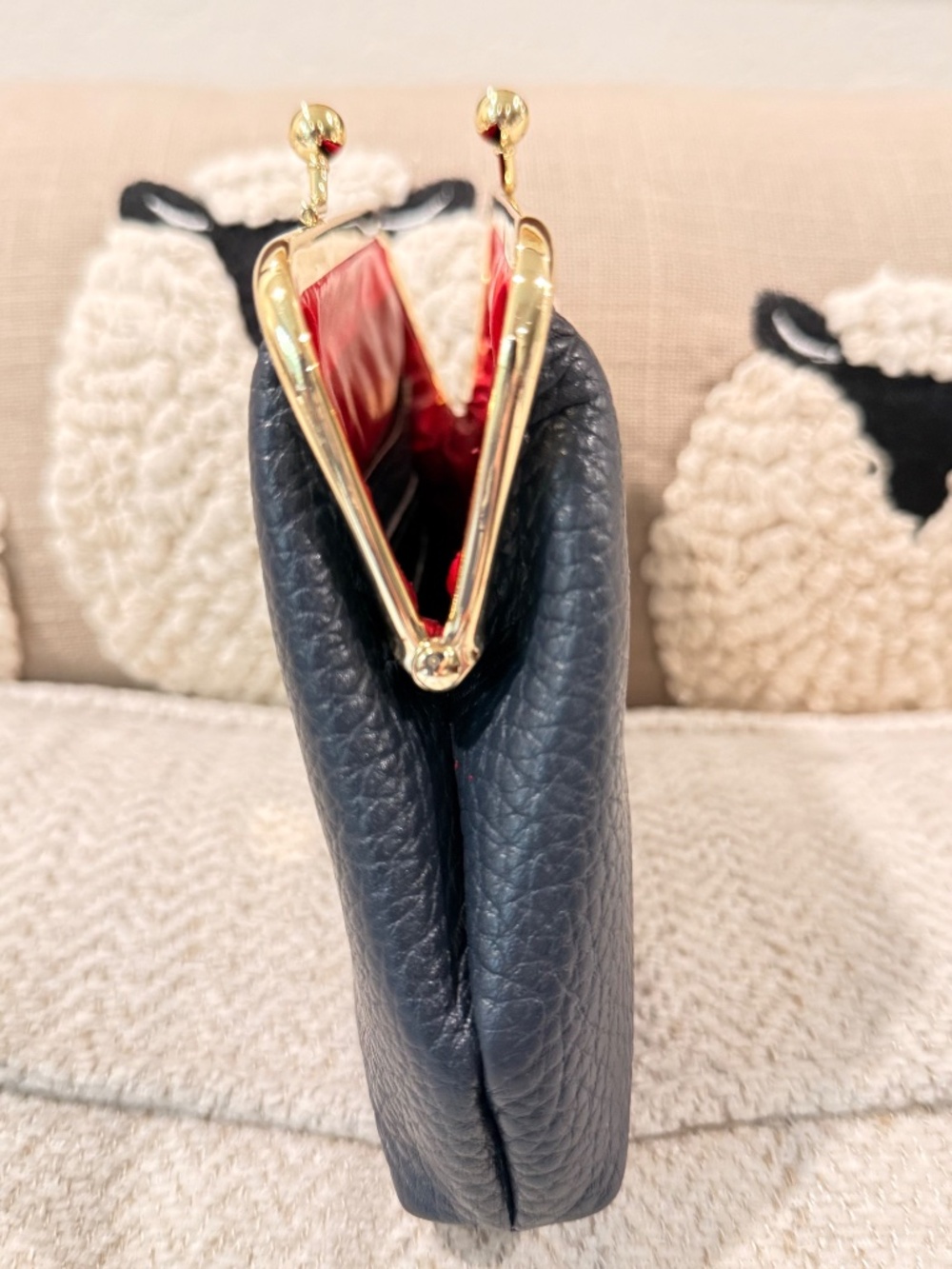 Dooney & Bourke Blue Pebble Grain Leather Framed Kisslock Wallet Clutch Pouch - Picture 8 of 8